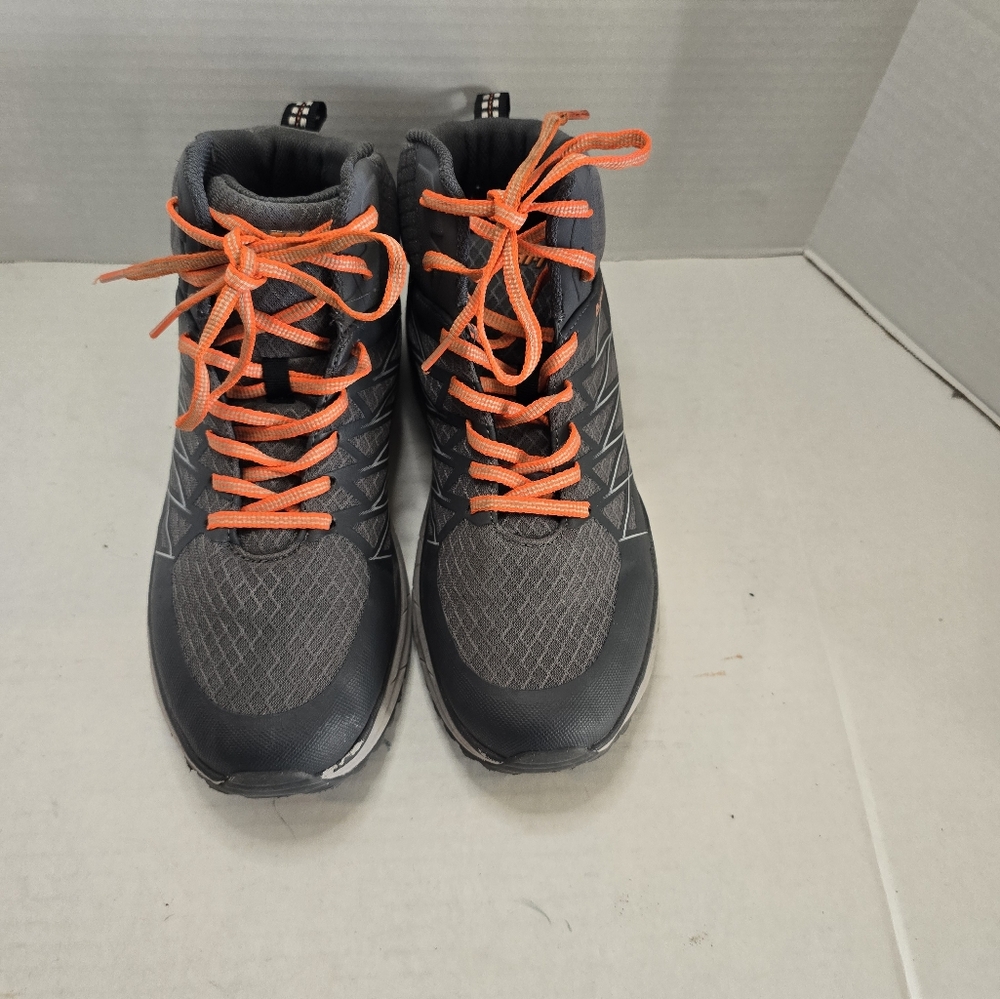 Men hiking boots